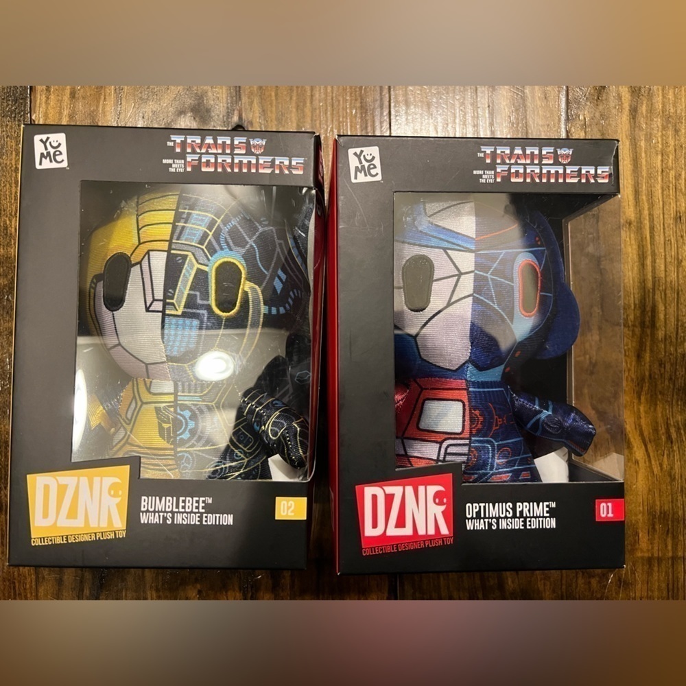 DZNR Transformers Bumblebee And Optima’s Prime